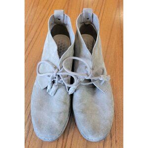 Hush Puppies Tan Suede Shoes Lace Up Ankle Bootie Tassles Women's Sz 7.5 Classic